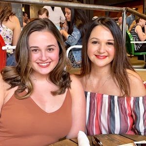 Meet your Posher, Taylor